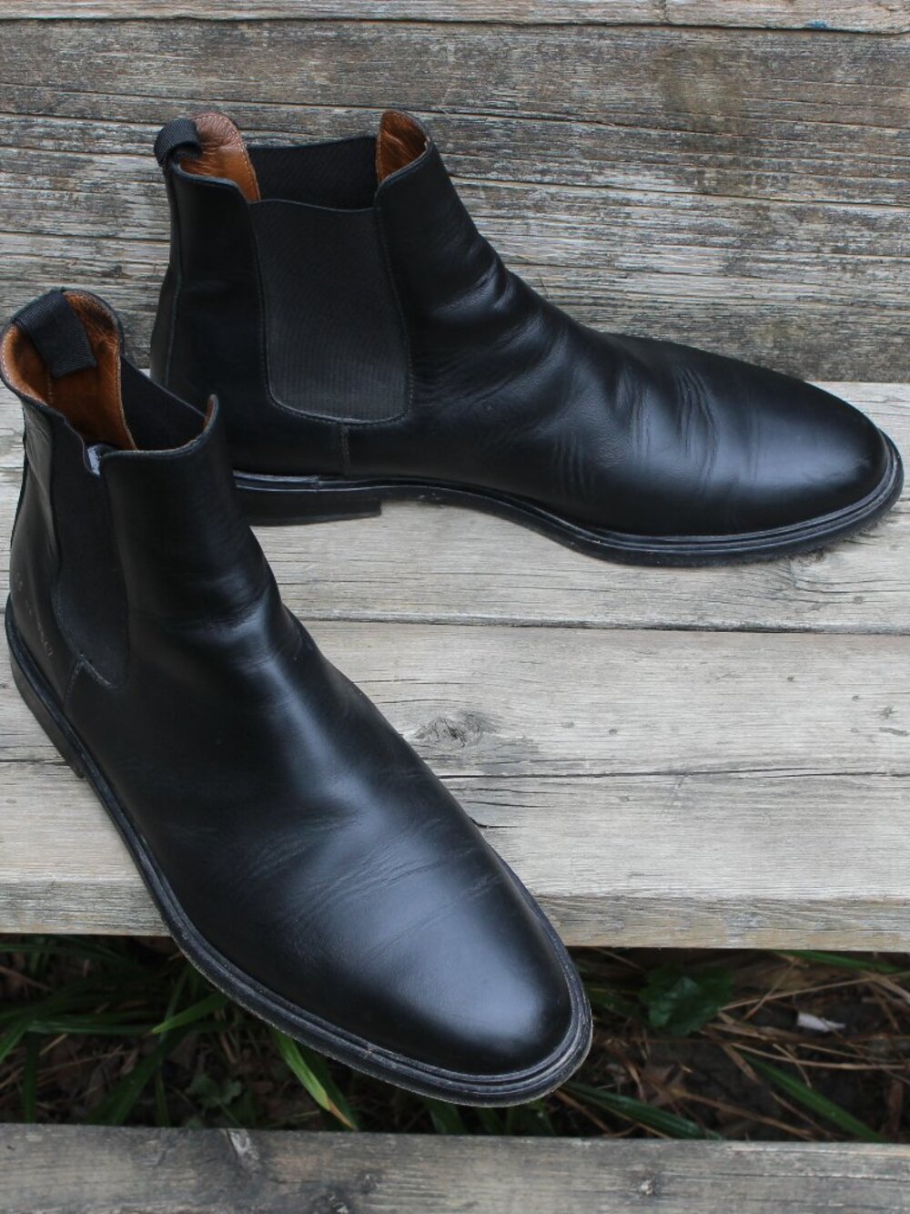 Common Projects Black Leather Chelsea Boots, Size 43 EU, Made in Italy
